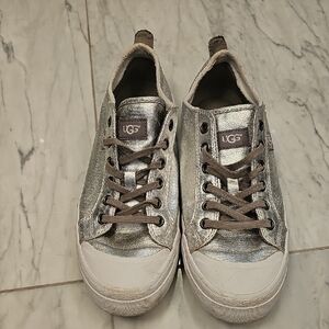 UGG Women 7.5 Silver Sneakers